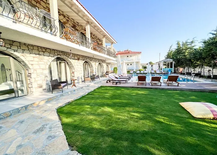 Gonulhan Отель 4*